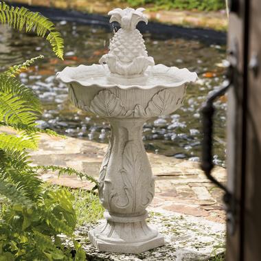Pineapple Fountain: Water fountain with a pineapple-shaped ornament on top