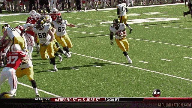 Iowa-bounces-off-tackle-for-touchdown-best-college-football-gifs-2013
