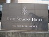 Four_Seasons_Hotel_sign_Miami.jpg