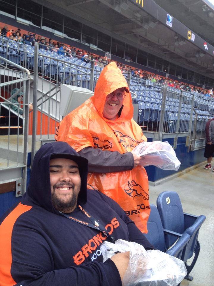 Bronco Mike with Kaptain Kirk at the Broncos' rained-out scrimmage (courtesy Kirk Davis)