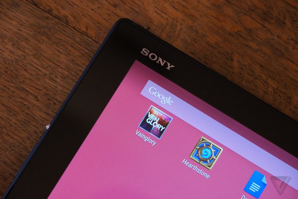 Sony Xperia Z4 Tablet photos